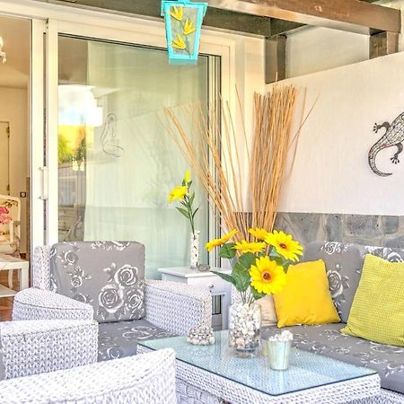 Elegant Villa In Corralejo Eksteriør bilde