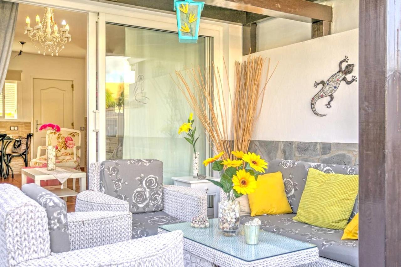 Elegant Villa In Corralejo Eksteriør bilde